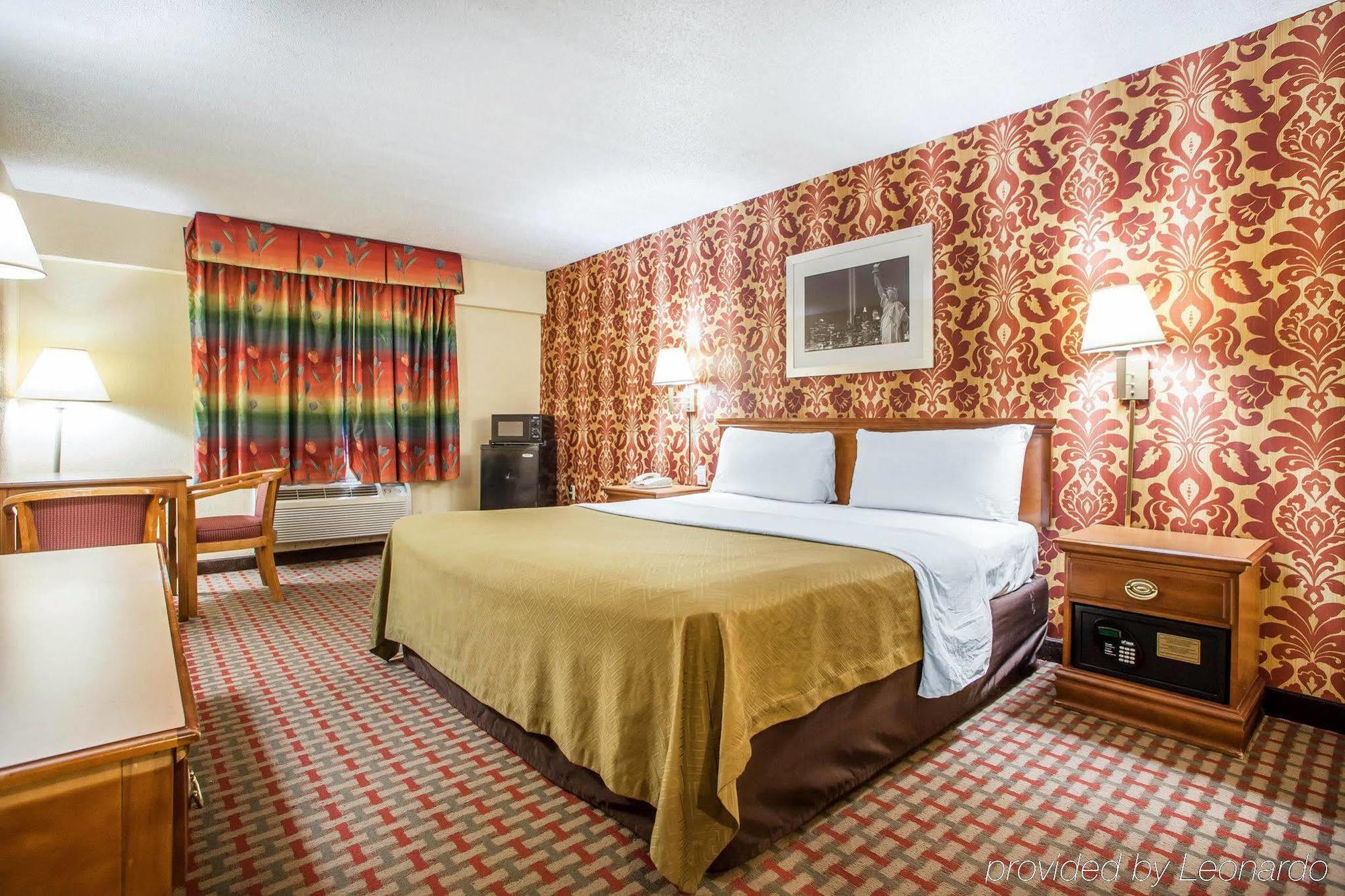 Days Inn By Wyndham Джерсі-Сіті Екстер'єр фото